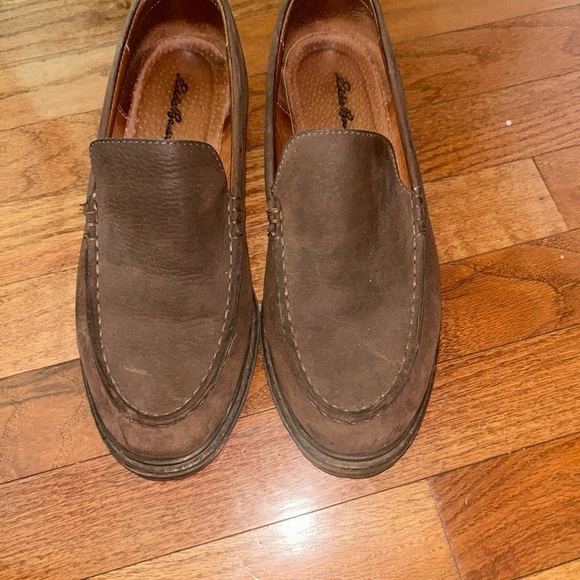 Eddie Bauer women’s loafers in a size 9 brown - Picture 3 of 7